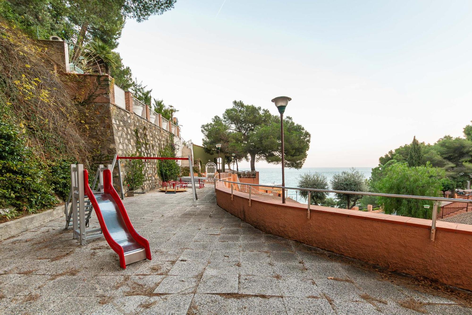 C22 Beachfront Villa - Spa Bath, Pool, Private Beach, Parking Free Marina dʼMarina dʼAndora Exterior foto